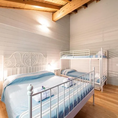 Holiday home Degli Ulivi Lempa
